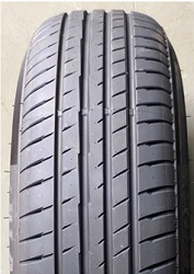 225/45R18